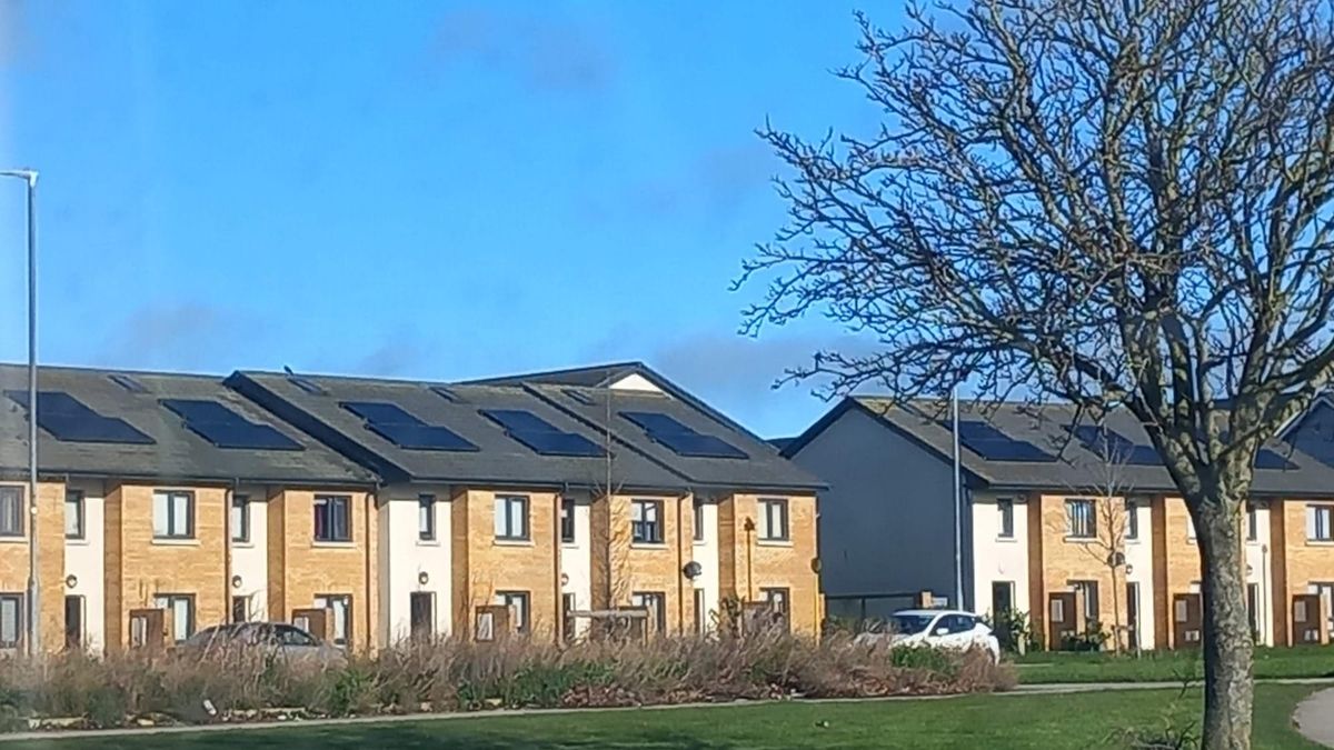 Council shoots down proposal for emergency solar panels on council homes before winter