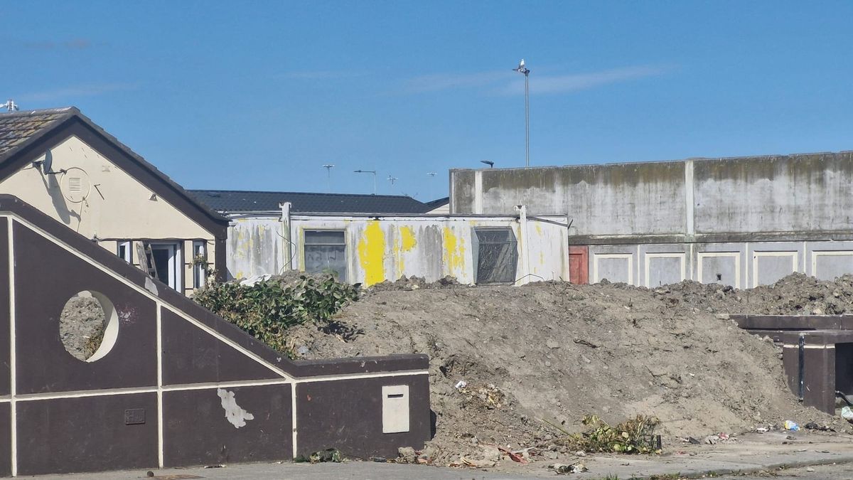 Council gives no timeline to reopen seven bays it has blocked at a Traveller accommodation site in Ballymun