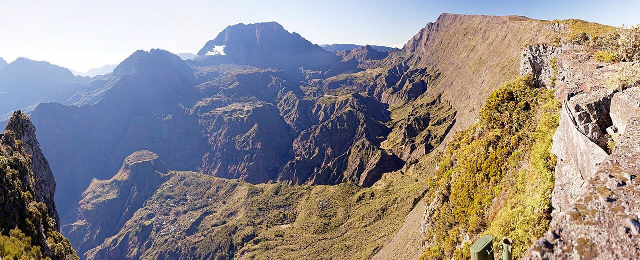 View into the Cirque de Mafate from the Piton Maïdo viewpoint on Réunion