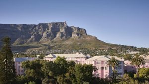 Cape Town with Table Mountain after safari
