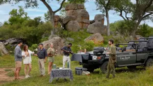 Guests stopped for morning coffee on their morning safari drive