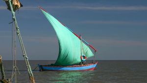 The Mozambique dhow: a slow boat at the end of a fast trip