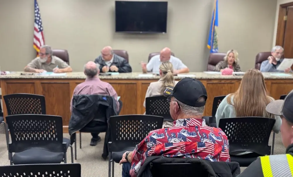 Elgin mayor censured on accusations of malfeasant leadership