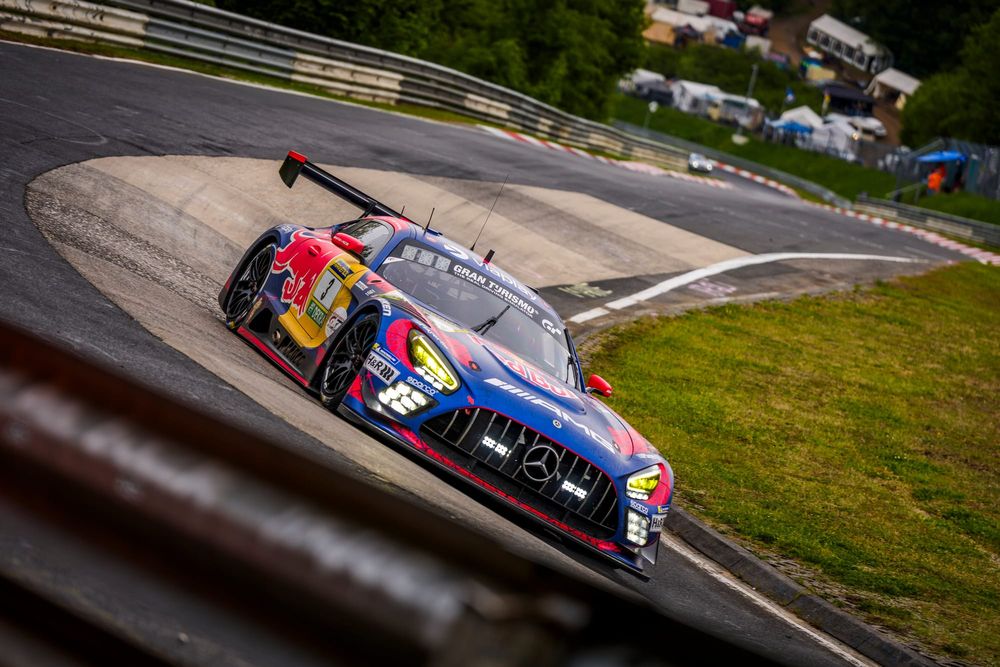 Verstappen to make GT World Challenge debut at Portimao post image