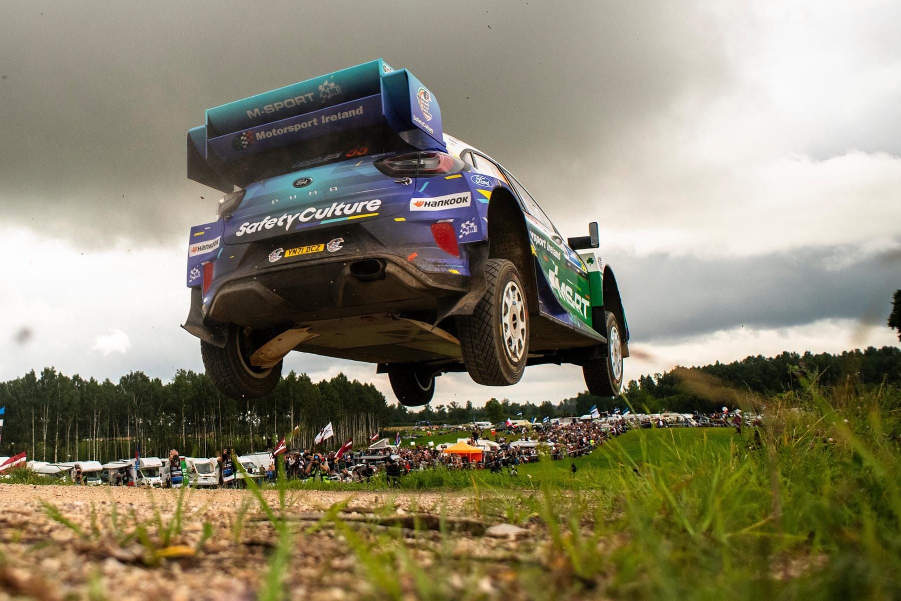 Armstrong secures ninth as Irish crews battle mixed fortunes in Estonia