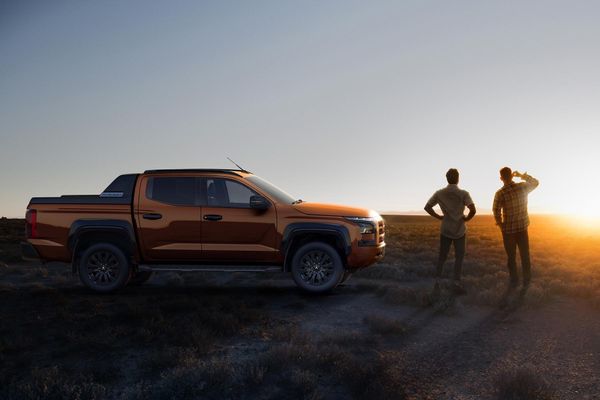 OUTLANDER PHEV AND L200 DOUBLE CAB PICKUP TO LAUNCH IN THE UK MARKET IN SUMMER 2026…