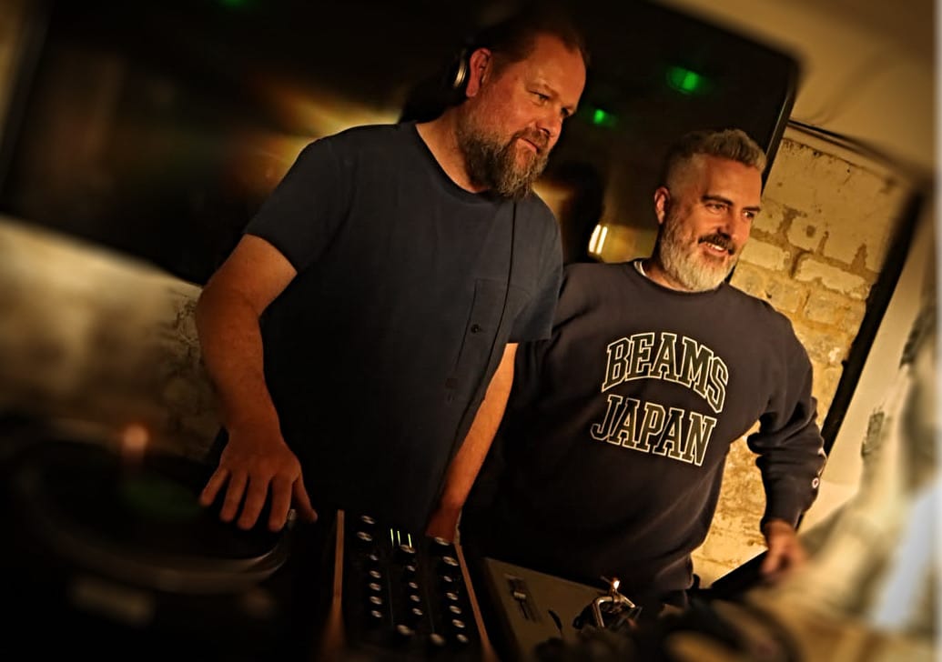 Jon Shaw (DJ Xero) and Jas DJing at Underbar in Craighall Park for Warm & Glad Sessions