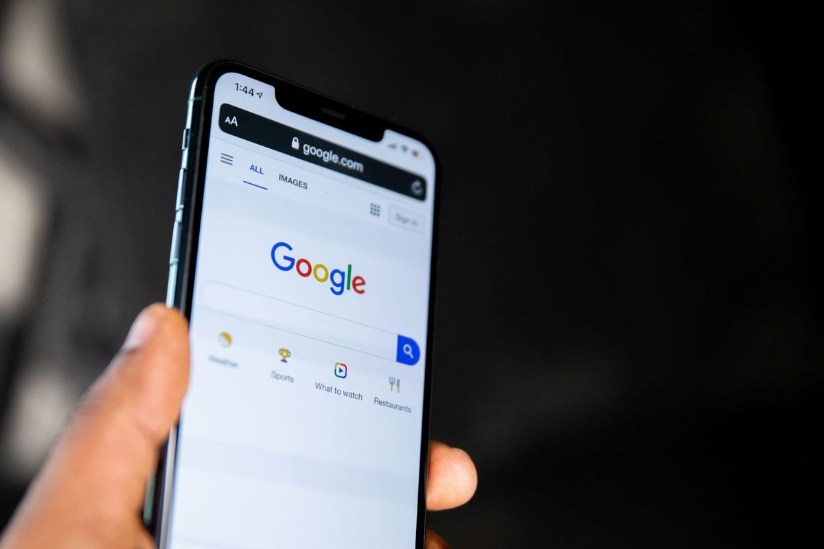 Google's risky new news tool