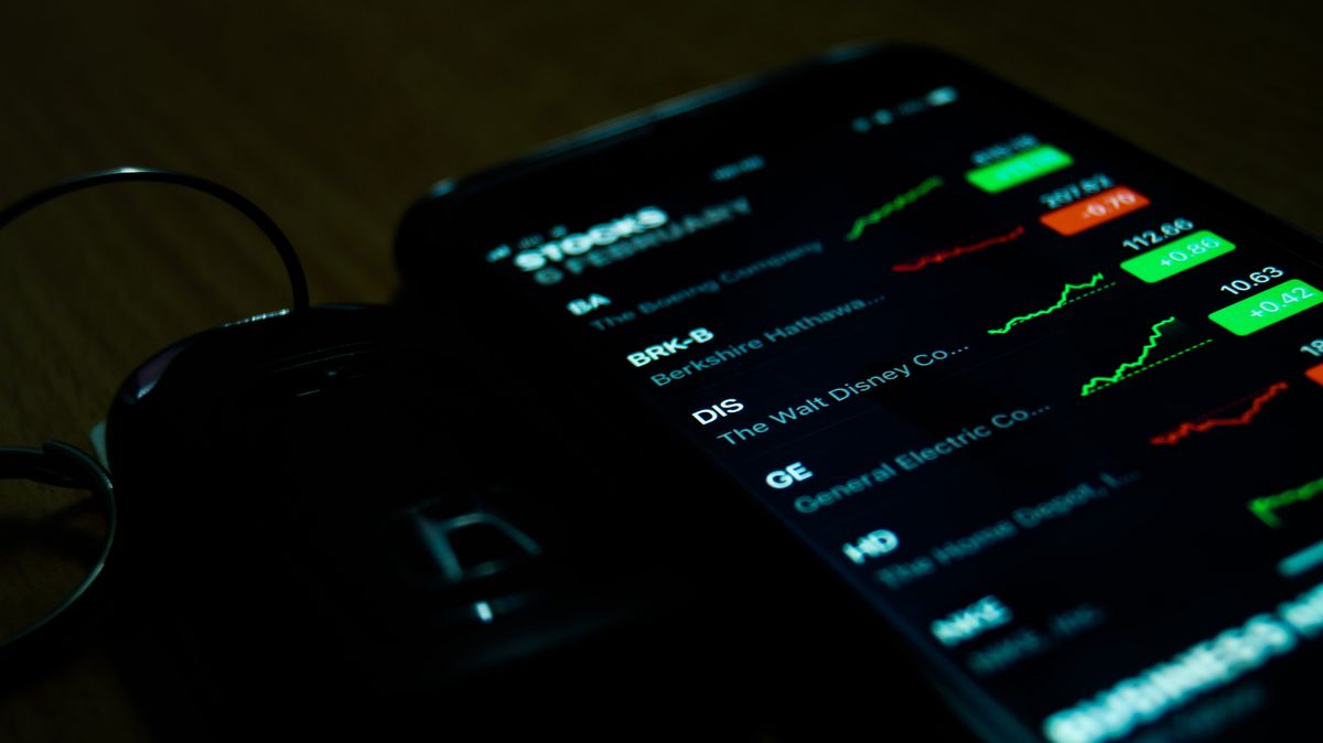 Platforms profit from the pandemic