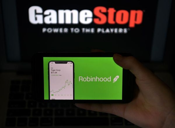 Robinhood deplatforms a stock