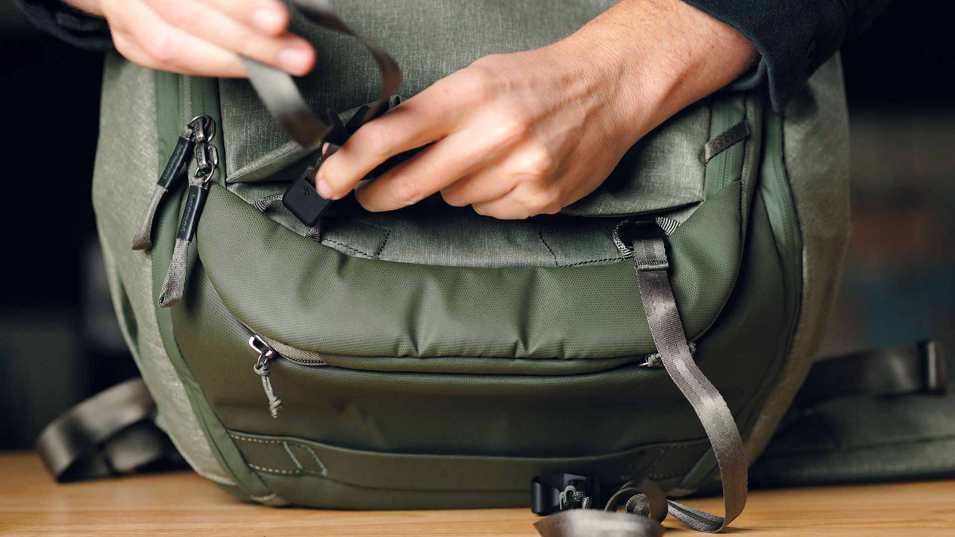 Straps in lower flap