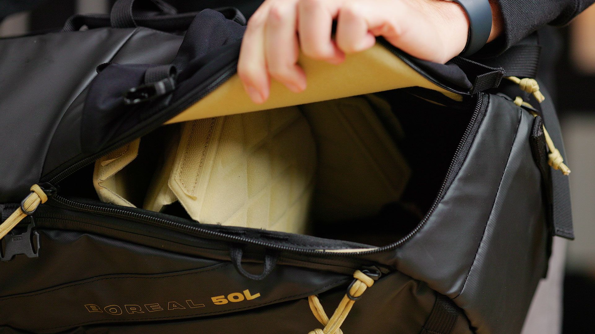 Boreal side access opening