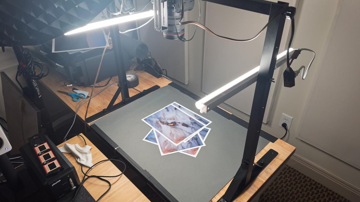 Building a DIY print viewing booth