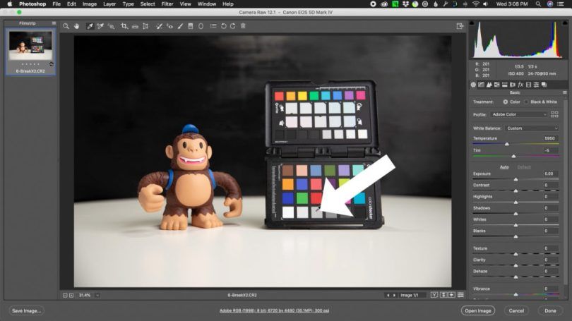Selecting neutral color for color accuracy test
