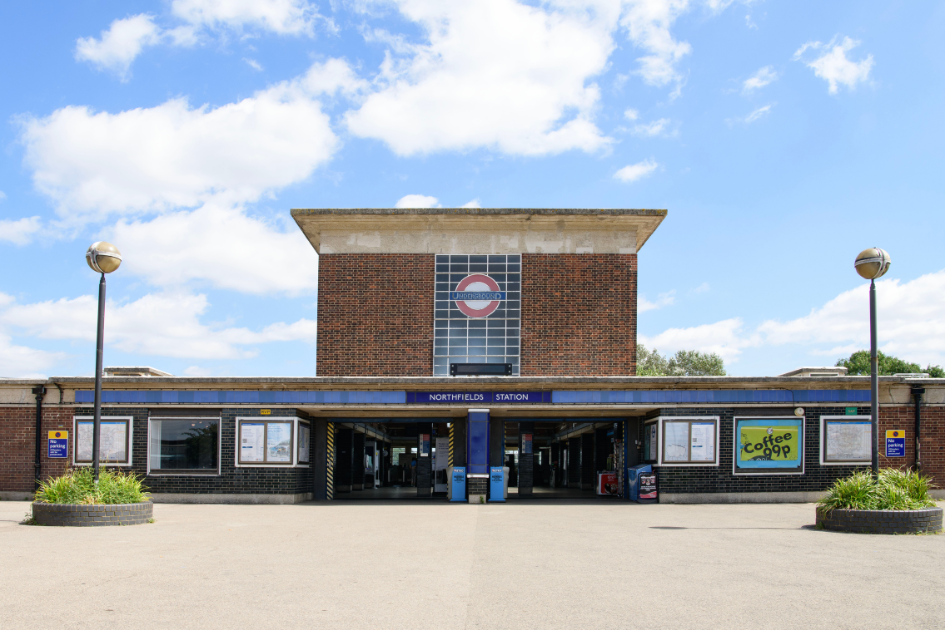 The Best Family-Friendly Areas in Ealing (And Why Northfields is the Gold Rush You Don’t Want to Miss)