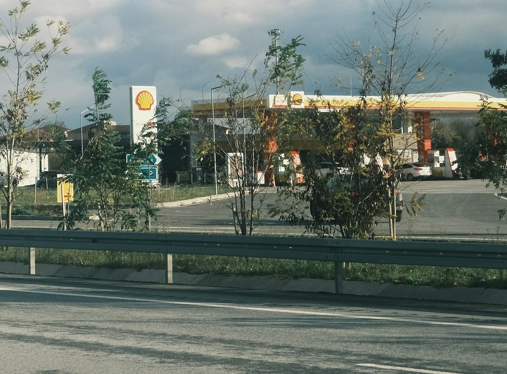 En finir avec la « France moche » : le périurbain, nouveau laboratoire des transitions