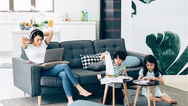 Is the Logitech Zone 900 The Best Wireless Headset w/ Noise-Canceling Mic?