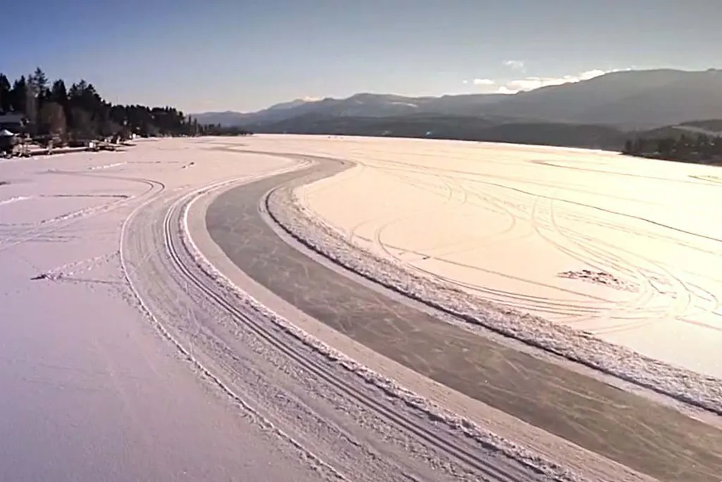 Lake Windermere Whiteway In British Columbia Canada The Longest Skating Trail In The World