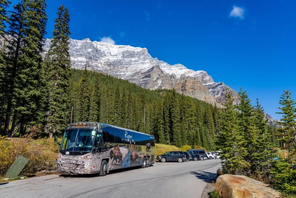 Roam Transit Banff Bus At Moraine Lake Parking Lots