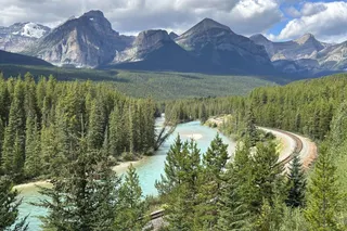 Bow Valley Parkway: Scenic Stops, Epic Hikes, And Wildlife Encounters