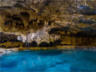 Cave and Basin Banff: A Guide to the Historic Hot Springs
