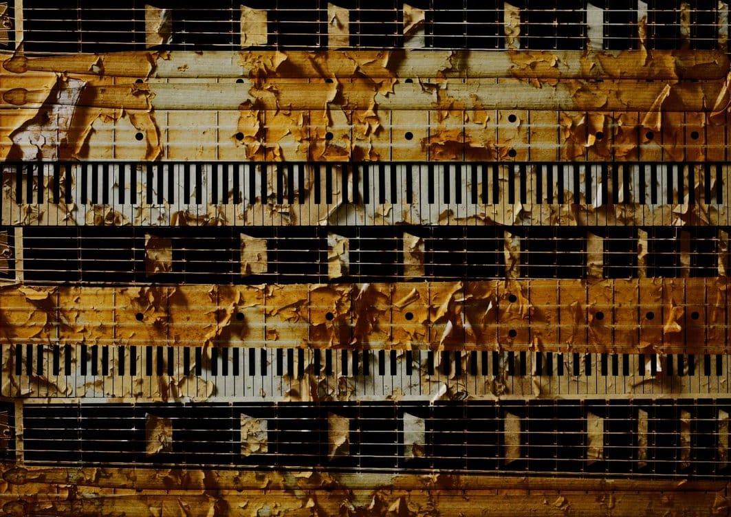 Briscoe - Drum & Bass & Strings & Pianos & Guitars & Mix