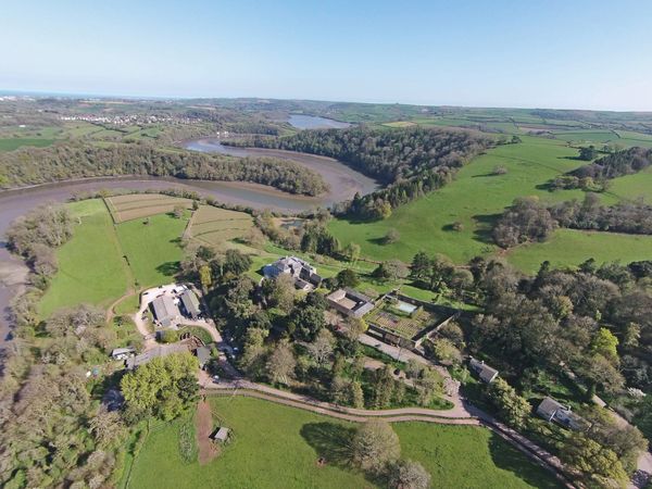 회복과 재생의 공유지 실험: 샤펌 이스테이트(Sharpham Estate)