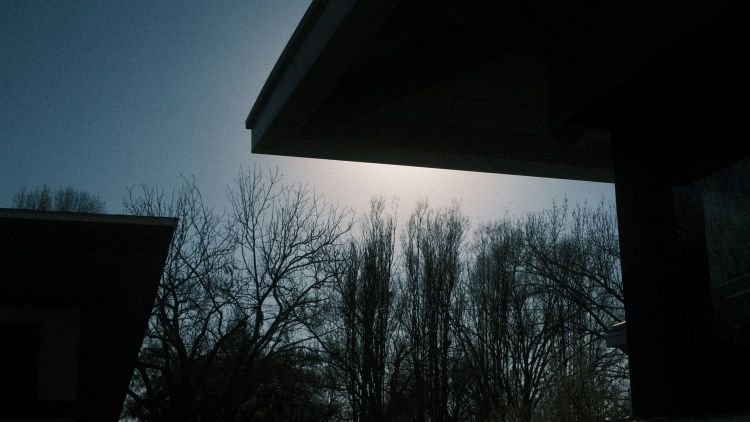 Broadcast No. 001 — Dust & Signal