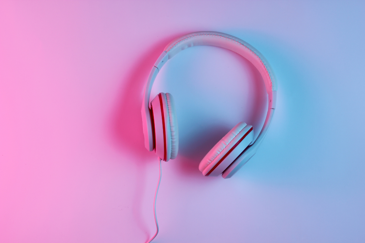 Electronics gift card