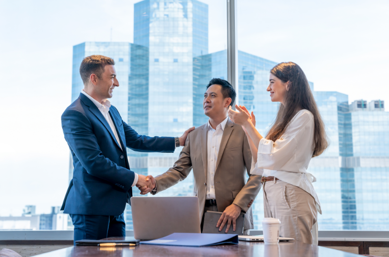 Work Anniversary Wishes to Boss