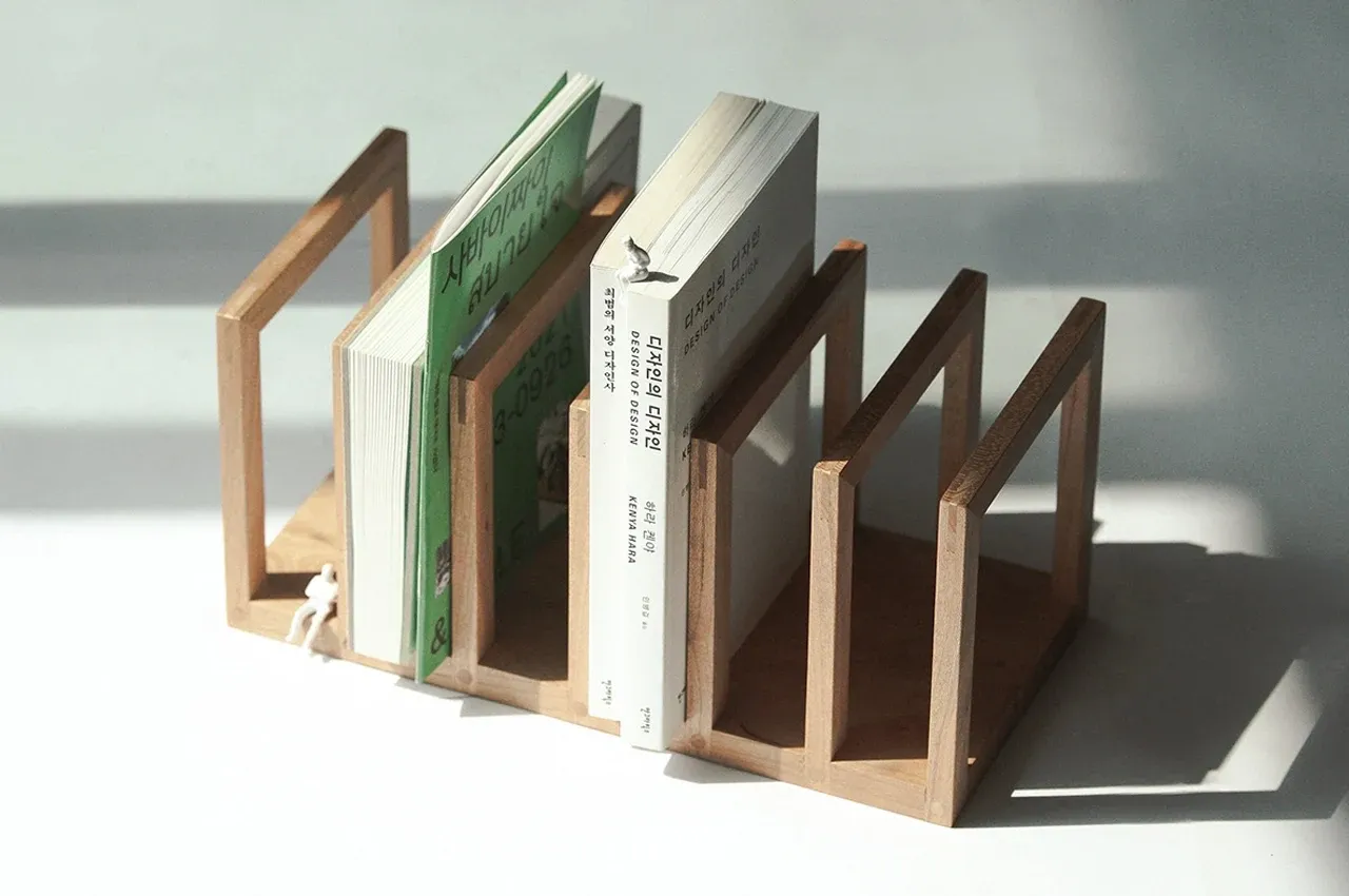 Unique bookshelves - Desk organizers