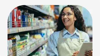 10 Employee Engagement Strategies for the Retail Industry to Boost Performance & Morale