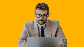 Employee Performance Survey: How to Ask the Right Questions and Unlock Workplace Insights