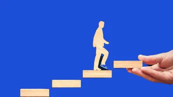 10 Strategies to Motivate Outbound Sales Teams