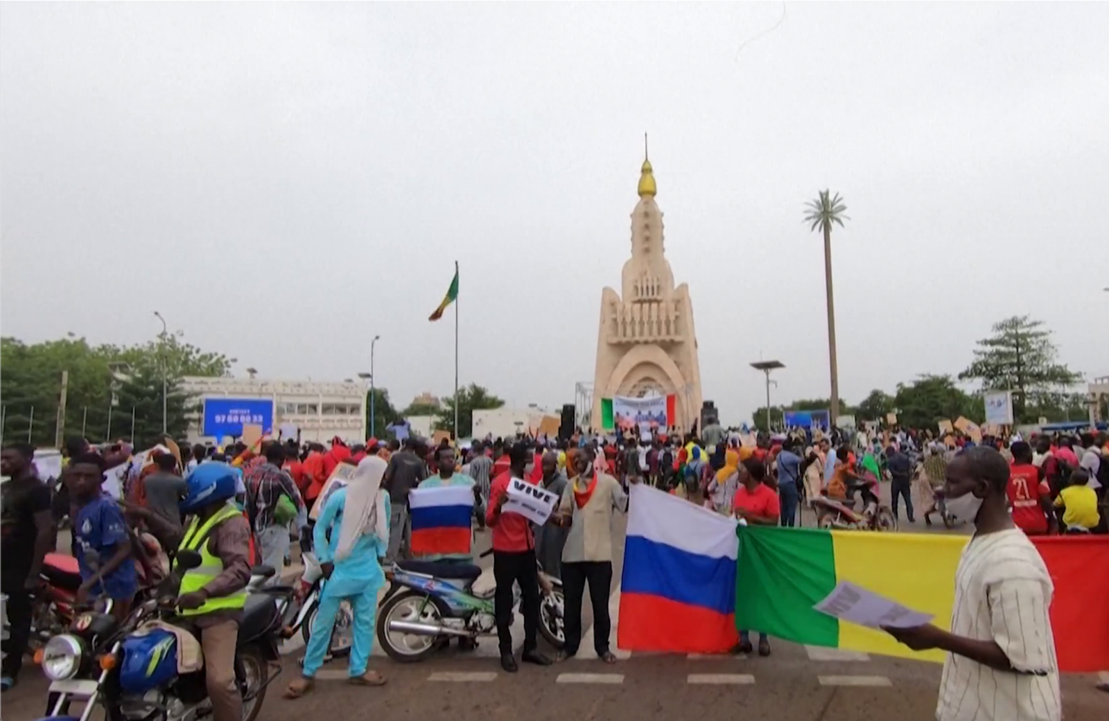 Democratic Backsliding? France and Russia in the Sahel