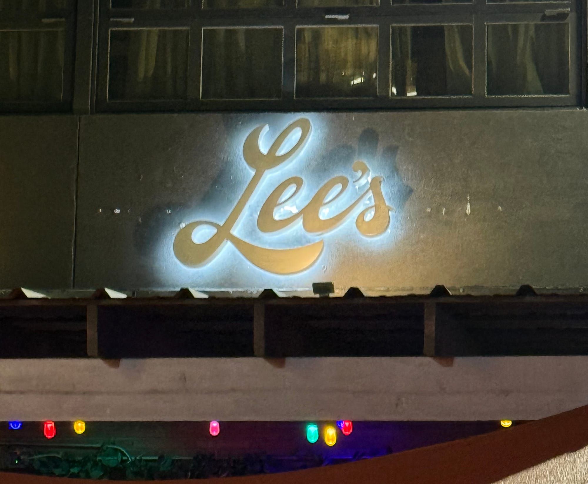BAR REVIEW: Lee's
