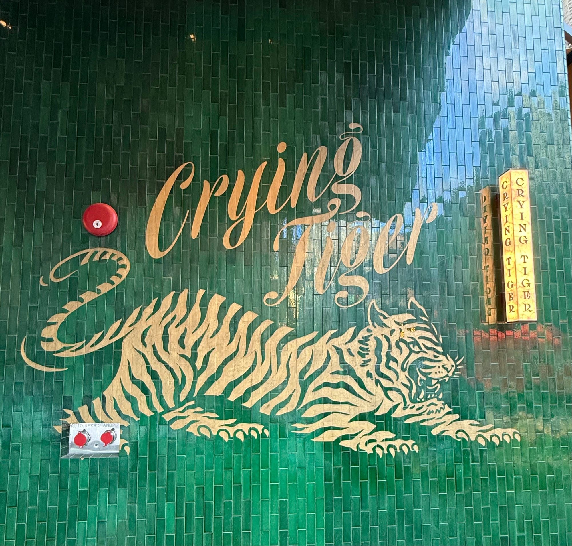 CHICAGO RESTAURANT REVIEW: Crying Tiger