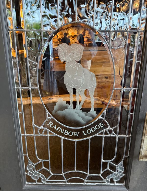 RESTAURANT REVIEW: Rainbow Lodge
