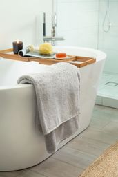 How to create a spa in your own bathroom.