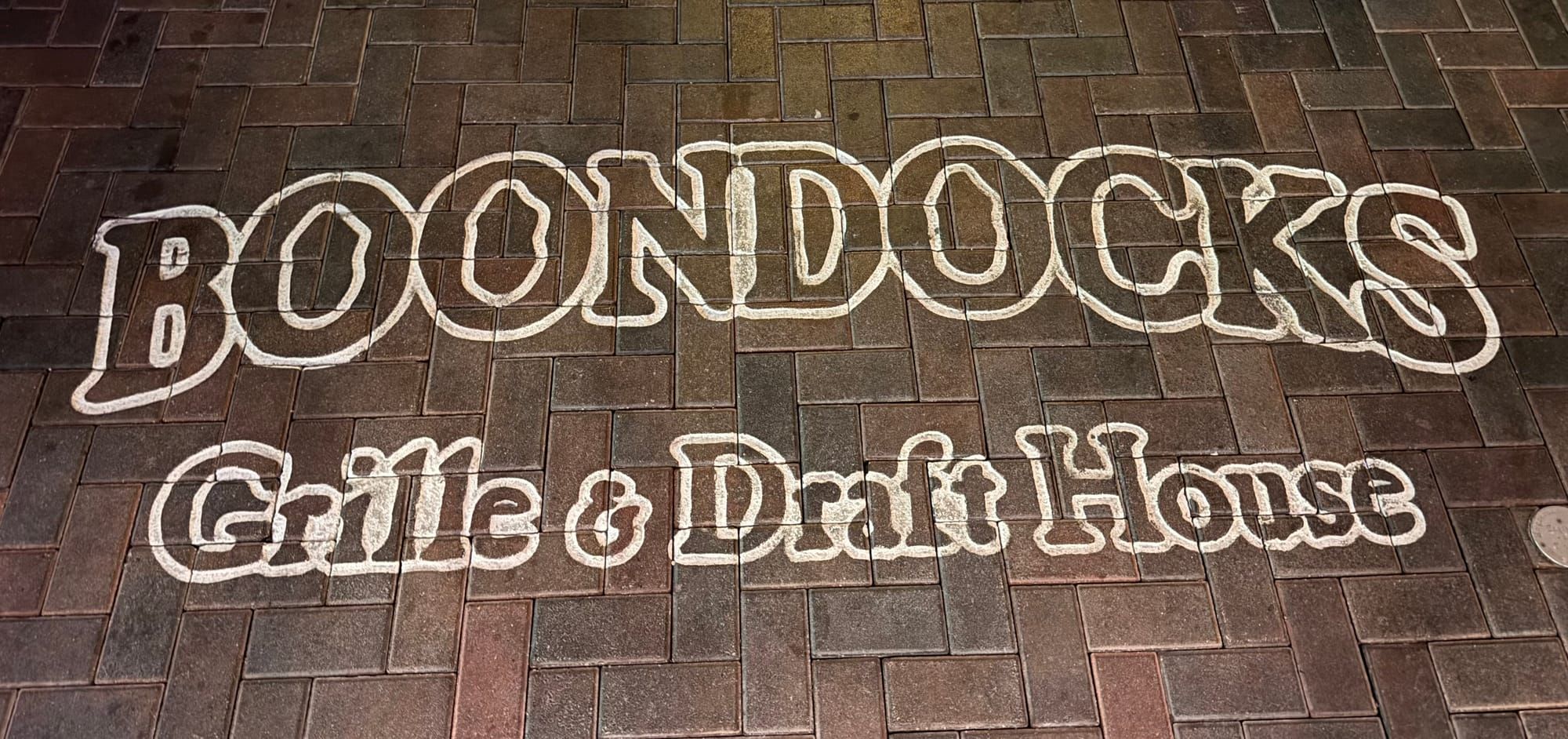 Boondocks Grille (4.8/6)