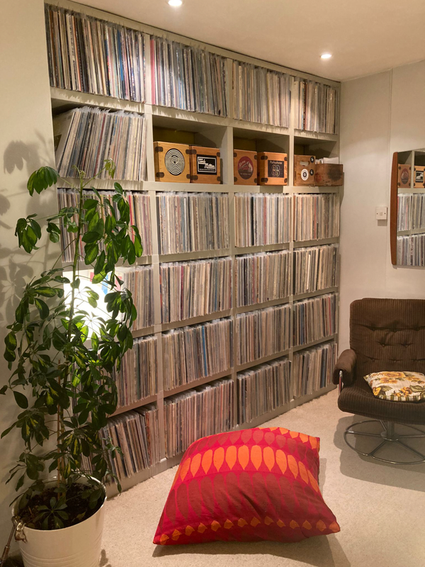 A Pleasant Illness: Thoughts From The Desk Of A Vinyl Nerd