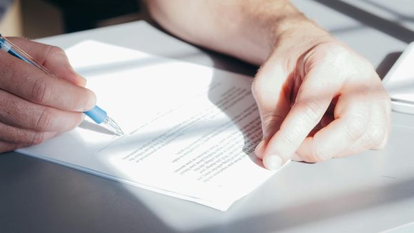 Convention de stage : qui peut la signer en 2026 ?