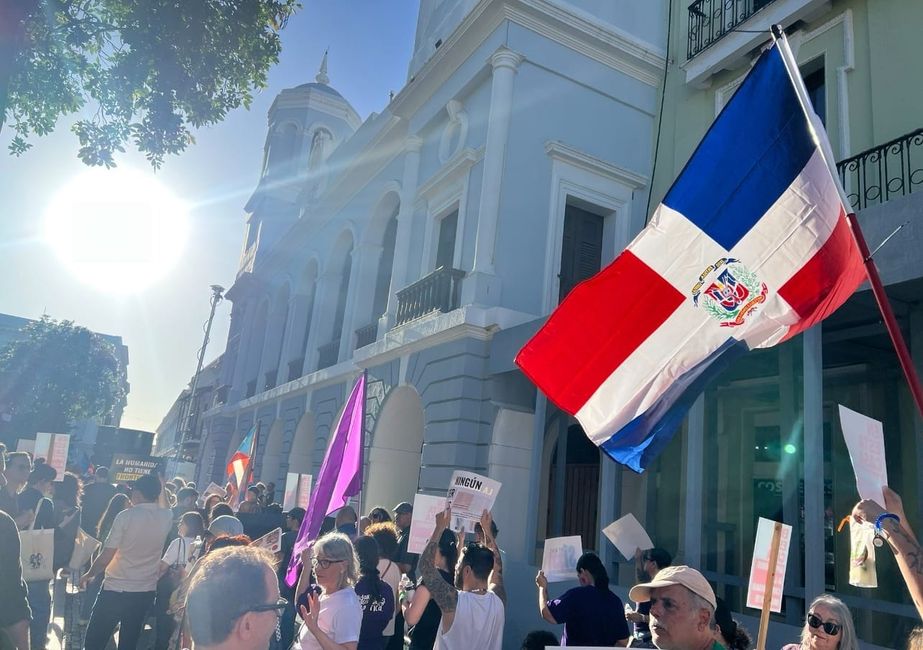 Menos discursos y más acción en la defensa de los derechos del inmigrante