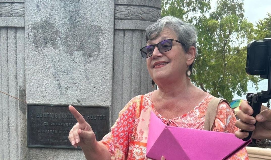 Protección y respeto en la plaza Eugenio María de Hostos
