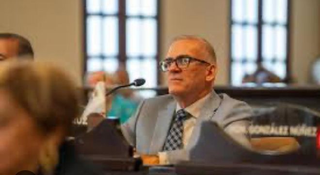 Imagen de: Escucha las expresiones de Gimenez Cruz en la legislatura municipal de SJ