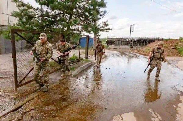 Members of commander Konstantin Tszyu’s 228 battalion in the Kharkiv Oblast region.