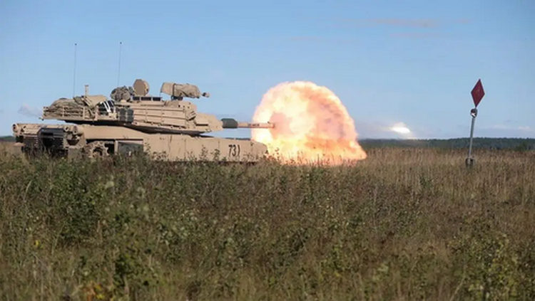 Battle Tanks For Ukraine Approved On Same Day Doomsday Clock Hits Closest Point To Midnight In History