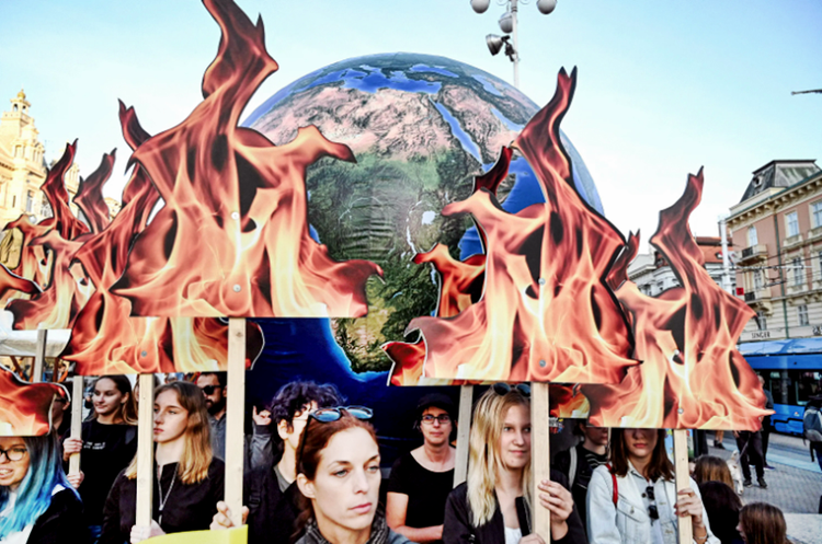 Meteorologists, Scientists Explain Why There Is ‘No Climate Emergency’