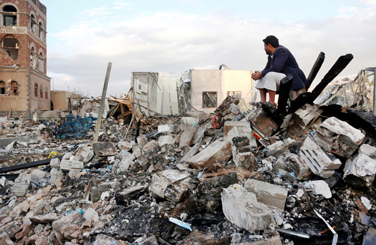 White House inadvertently texted top-secret Yemen war plans to journalist