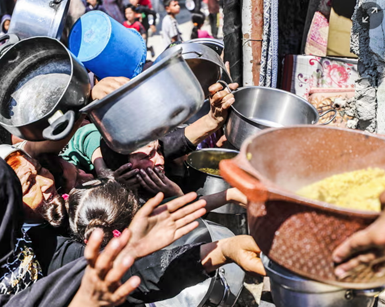 ‘Desperate, traumatised people’: Gaza faces wave of looting, theft and violence